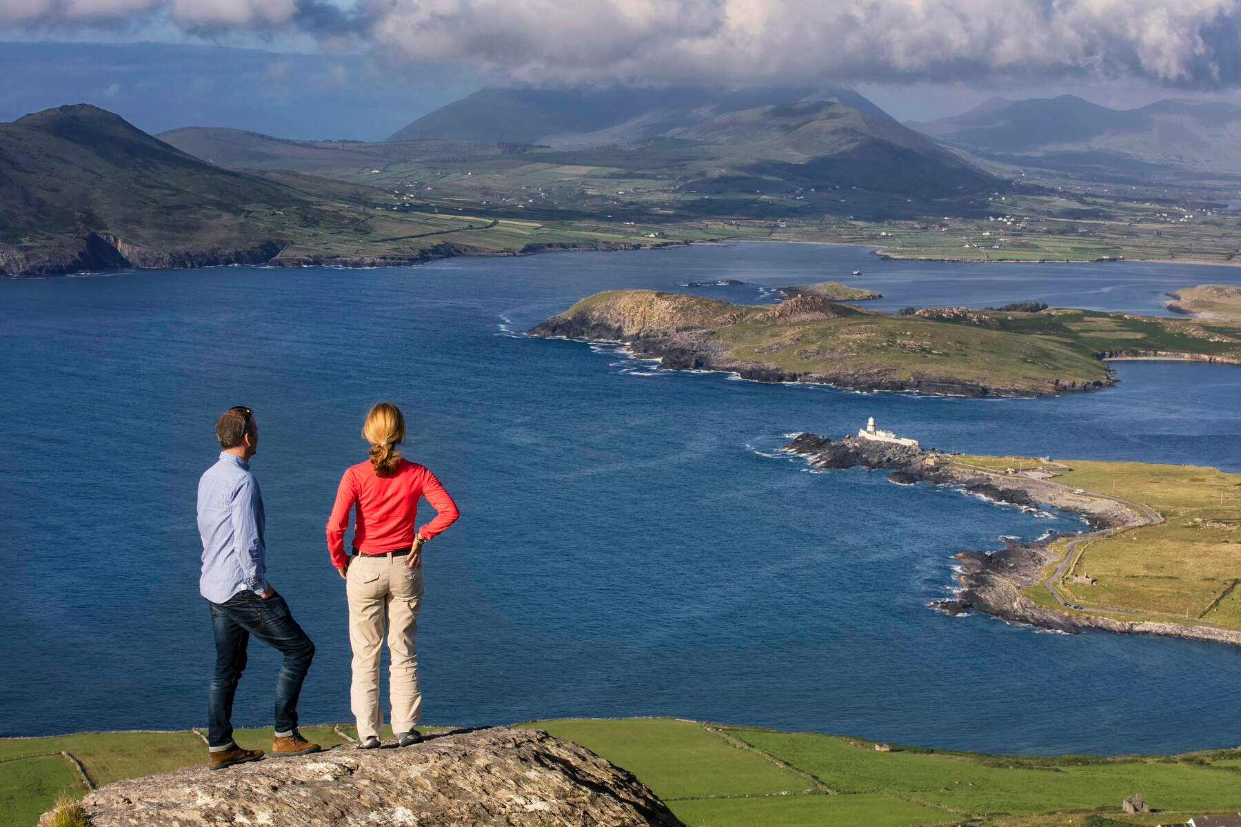 Couple on Geokaun Mountain, Valentia Island, Co Kerry_Web Size